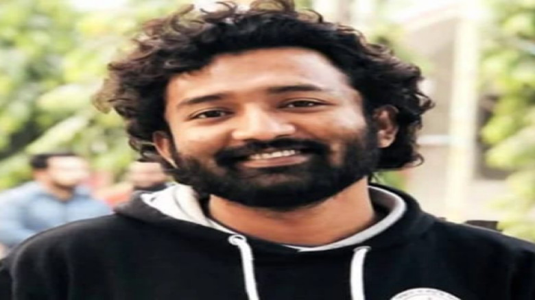 ফেসবুক পোস্টে পদত্যাগের ঘোষণা রাশেদ খানের, হতবাক যশোরের ছাত্র রাজনীতি
