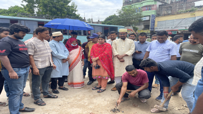 চৌগাছা প্রেসক্লাব মোড়ে টাওয়ার লাইট স্থাপন কাজের উদ্বোধন
