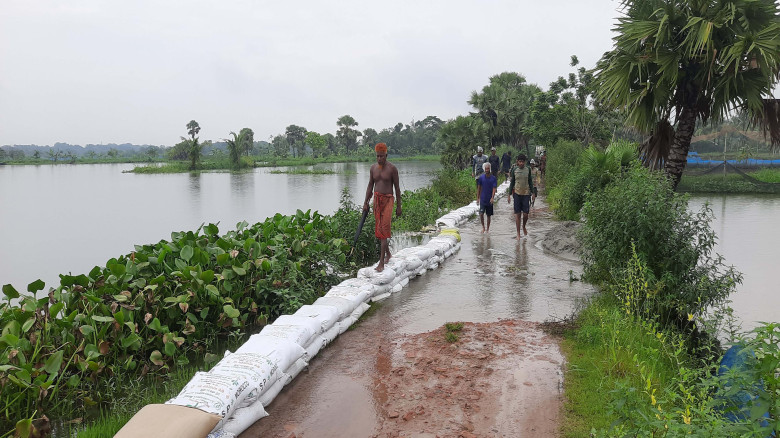 টানা বৃষ্টিতে ভবদহে ফের জলাবদ্ধতা