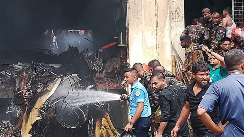 উত্তরায় বিমান বিধ্বস্তের ঘটনায় নিহত বেড়ে ১৯
