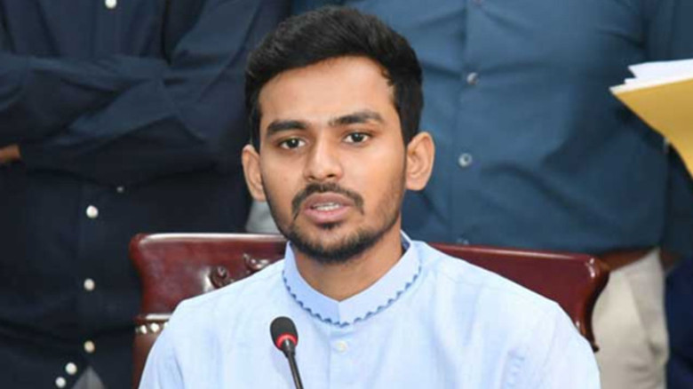 বিমান দুর্ঘটনায় তথ্য গোপনের অভিযোগ ভিত্তিহীন”: উপদেষ্টা আসিফ মাহমুদ