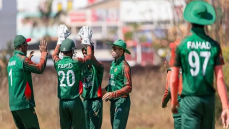 ত্রিদেশীয় যুব ওয়ানডে সিরিজে জিম্বাবুয়েকে ১৬০ রানে হারিয়ে ফাইনালে বাংলাদেশের অনূর্ধ্ব-১৯ দল
