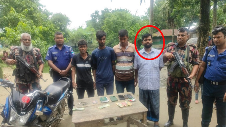 মহেশপুর সীমান্ত থেকে ঢাকা দক্ষিণ আ'লীগের দপ্তর সম্পাদক আটক