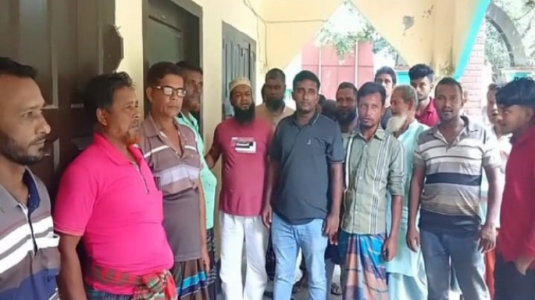 শার্শার কায়বা ইউপি চেয়ারম্যানের কক্ষে তালা, বিএনপির নেতাকর্মীদের বিরুদ্ধে অভিযোগ