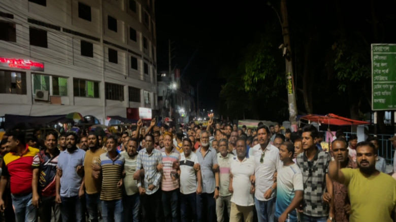 ১৫ আগস্টকে ঘিরে নৈরাজ্য সৃষ্টির প্রতিবাদে যশোরে যুবদলের বিক্ষোভ মিছিল