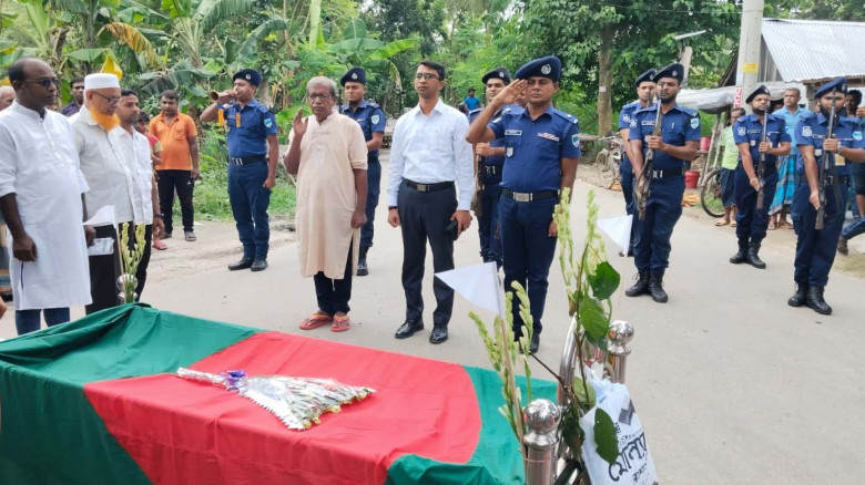 অভয়নগরে একই দিনে দুই মুক্তিযোদ্ধার মৃত্যু, রাষ্ট্রীয় মর্যাদা প্রদান