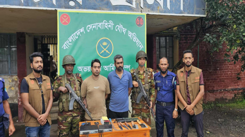 অভয়নগরে সেই জনিসহ চারজনের নামে চাঁদাবাজির নতুন মামলা