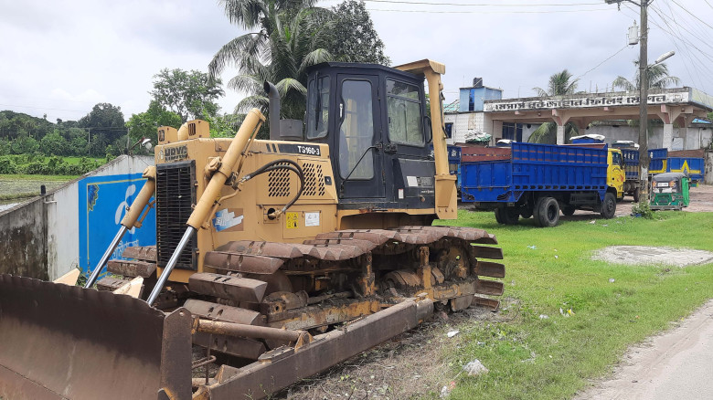 রক্ষণাবেক্ষণের অভাবে নষ্ট হচ্ছে পৌরসভার অর্ধ কোটি টাকার সম্পদ