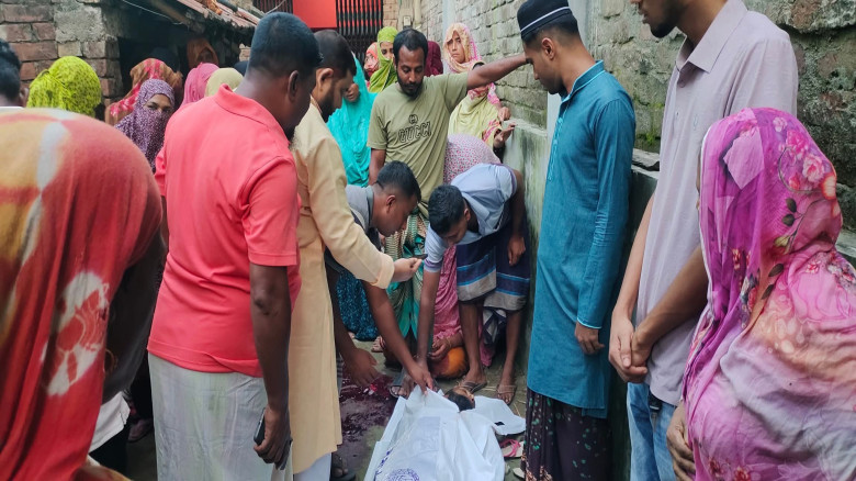 বেনাপোলে কসাই মিজানকে জবাই করে হত্যা