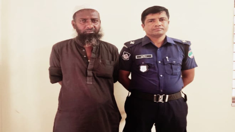 বাবা নিজেই কিশোরী মেয়েকে শ্বাসরোধে হত্যা করে লাশ পুকুরে ফেলে দেয়- আদালতে বাবার স্বীকারোক্তি