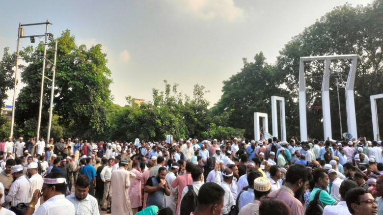 দ্বিতীয় দিনে গড়াল এমপিওভুক্ত শিক্ষকদের কর্মবিরতি, আজ ‘মার্চ টু সচিবালয়’