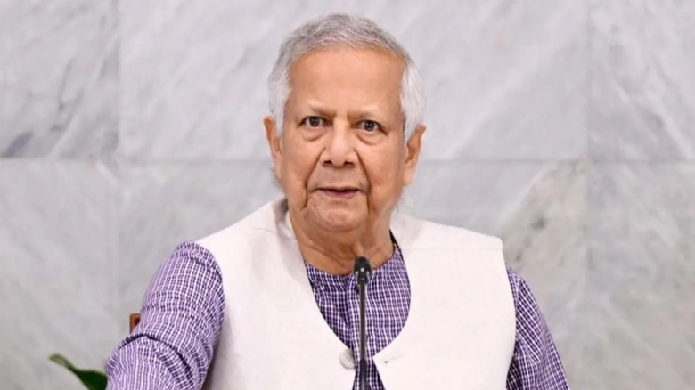 প্রশাসনের রদবদল নিজেই তদারকি করবেন প্রধান উপদেষ্টা, এনসিপি ও জামায়াত নেতাদের পৃথক সাক্ষাৎ