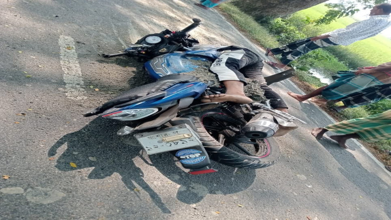 যশোরের চৌগাছায় মোটরসাইকেল দুর্ঘটনায় দুই তরুণ নিহত