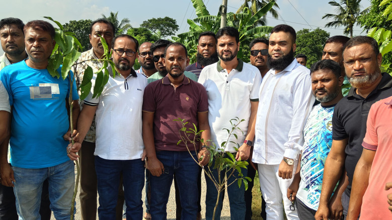 ৪৭তম প্রতিষ্ঠাবার্ষিকীতে শার্শা উপজেলা যুবদলের বৃক্ষরোপণ ও মাছের পোনা অবমুক্ত কর্মসূচি