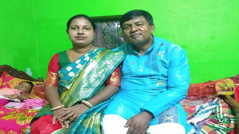 চাল বোঝাই ট্রলি চাপায় মোটরসাইকেল আরোহী দম্পতি নিহত