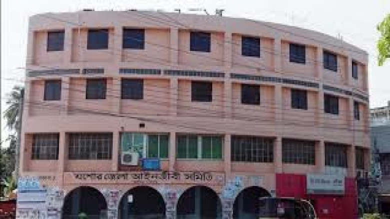 যশোর আইনজীবী সমিতির নির্বাচনের বৈধ প্রার্থীদের তালিকা প্রকাশ