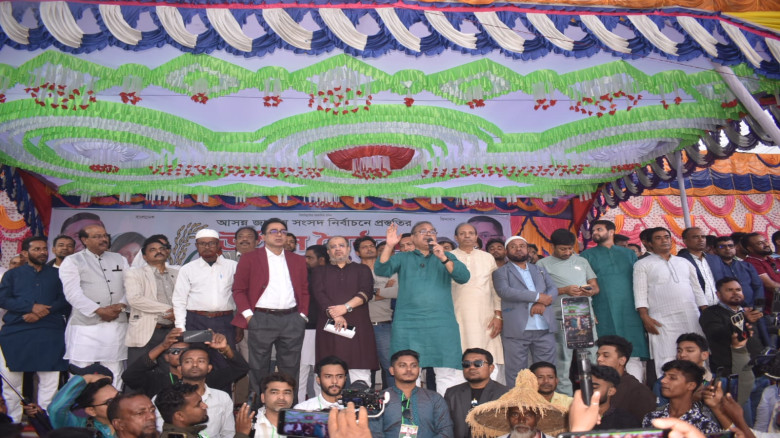 যশোর-১ সংসদীয় আসনের বিএনপি মনোনীত প্রার্থী তৃপ্তির উঠান বৈঠক ও গণসংযোগ হাজার হাজার জনতা