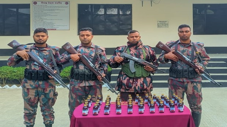 যশোর বেনাপোলে বিজিবির অভিযানে মাদকদ্রব্য ও চোরাচালান পণ্য আটক