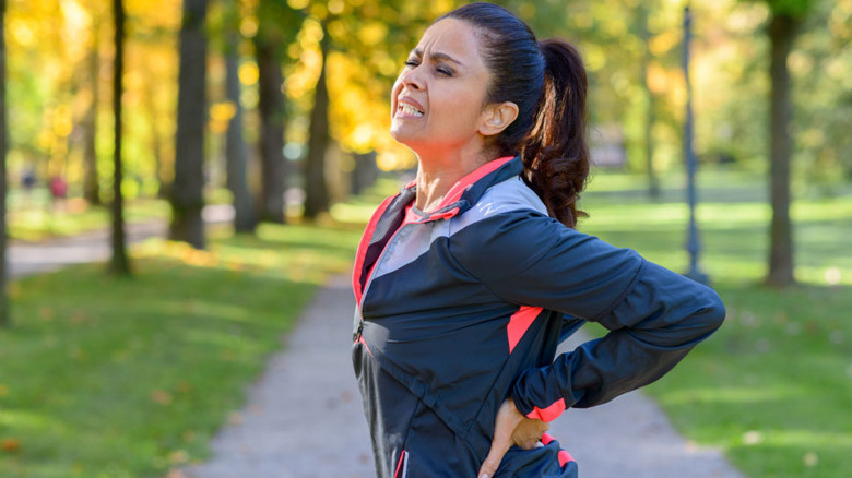 শীতকালে হাঁটু, কোমর, ঘাড়ের ব্যথা বাড়লে কী করবেন?