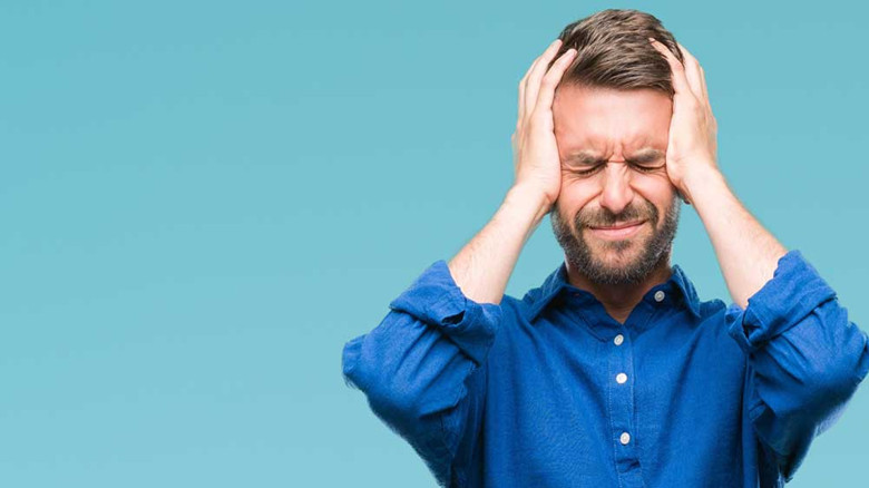 কাজের চাপে মাথা ব্যথা? সমাধান দেবে রান্নাঘরের ৩ মশলা