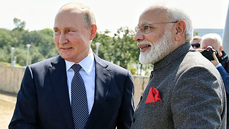 রাশিয়ার সঙ্গে ১০ হাজার কোটি ডলারের বাণিজ্যচুক্তি স্বাক্ষর ভারতের