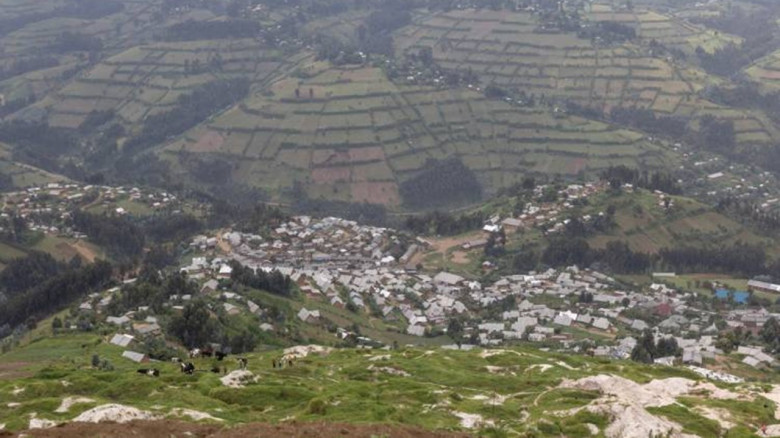 কঙ্গোয় খনি ধসে নিহতের সংখ্যা বেড়ে ২২৭,এখনো নিখোঁজ ...