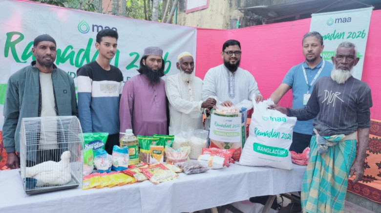 যশোর সদরের কাজিপুর গ্রামে ১৫০ পরিবারের মাঝে রমজানের খাদ্য সামগ্রী বিতরণ