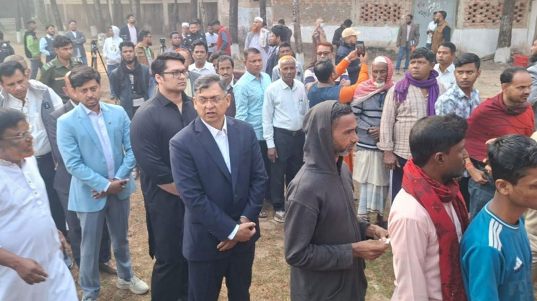 ছবির ক্যাপশন: 