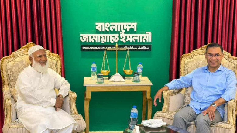 তারেক রহমানকে ‘ভবিষ্যৎ প্রধানমন্ত্রী’ হিসেবে অগ্রিম অভিনন্দন জানালেন জামায়াত আমির