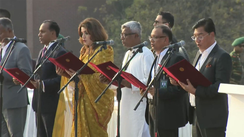 বিরোধী দলীয় নেতা শফিকুর রহমান, উপনেতা তাহের, চিফ হুইপ নাহিদ