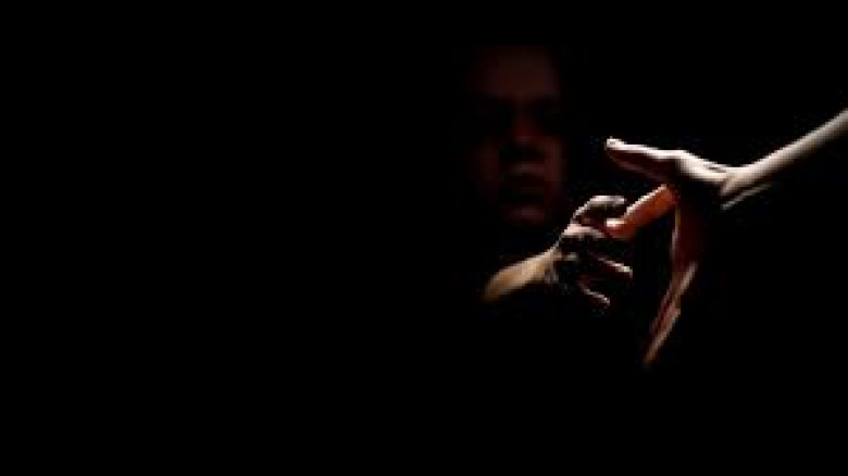 ইতালি নেওয়ার নামে লিবিয়ায় পাচার,যশোরের যুবককে নিয়ে পাচারকারীদের নিষ্ঠুর খেলা