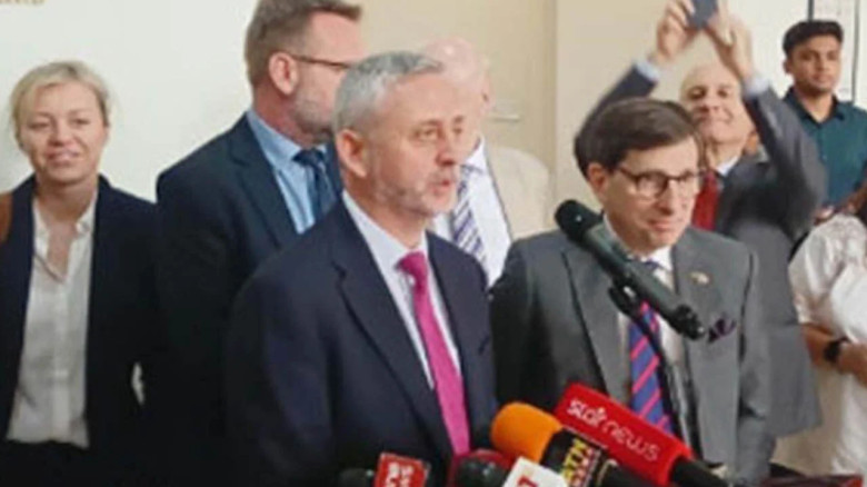 চৌগাছায় জামায়াত নেতার মায়ের জানাজায় সম্প্রীতির মেলবন্ধন