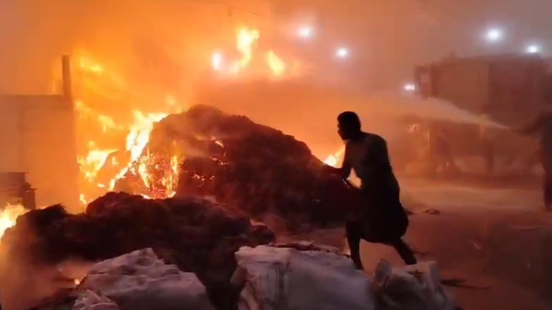 যশোরে সাংবাদিক কল্যাণ ট্রাস্টের অনুদান পেলেন ৯৪ সাংবাদিক