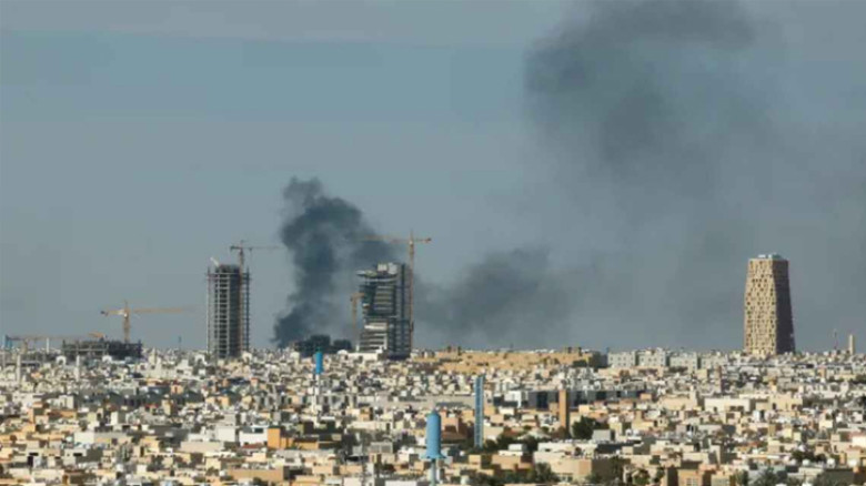 বিশিষ্ট ব্যক্তিদের সম্মানে বাঘারপাড়া  জামাতের ইফতার মাহফিল