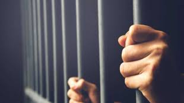 যশোরে আত্মসমর্পণকারী যাবজ্জীবন সাজাপ্রাপ্ত বেজপাড়ার এস্কেন্দার কারাগারে