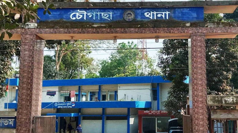 তেলের সিরিয়াল নিয়ে ছাত্রদল-যুবদল সংঘর্ষ, আহত-৩