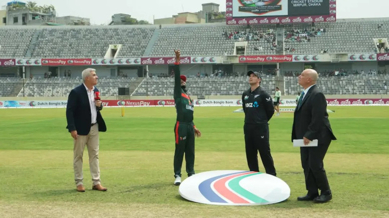 ফিল্ডিংয়ে বাংলাদেশ, একাদশে তিন পেসার...