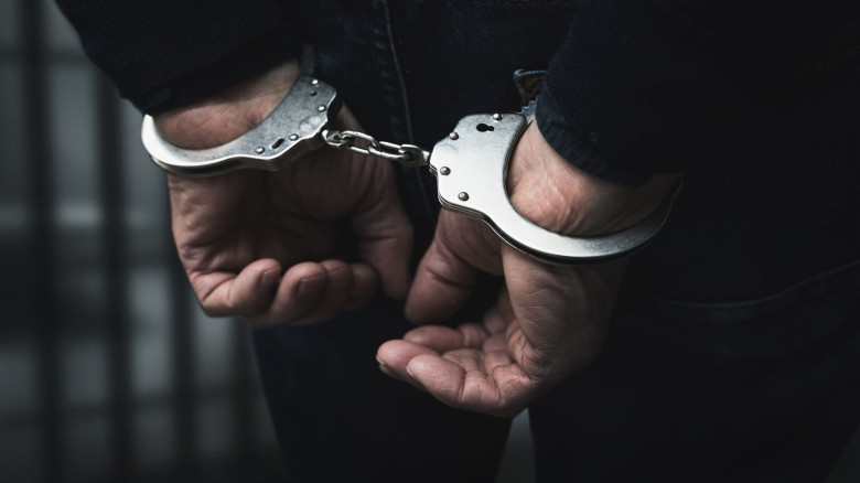 যশোরের কুখ্যাত চোর স্পাইডার শামীম আবারও আটক করেছে ...