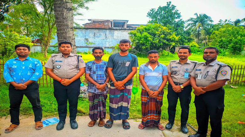 কেশবপুরে গাঁজা সেবনের অপরাধে ৩ জনের কারাদণ্ড