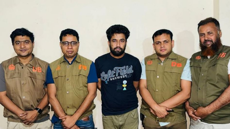 শার্শায় অনুমোদনহীন শিশু খাদ্য তৈরির কারখানায় অভিযান: লাখ টাকা জরিমানা