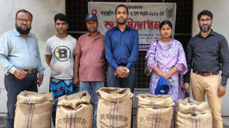 শার্শায় অনুমোদনহীন শিশু খাদ্য তৈরির কারখানায় অভিযান: লাখ টাকা জরিমানা