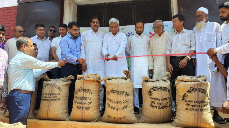 সরকার নির্ধারিত মূল্যে কৃষকরা উৎপাদিত ফসলের ন্যায্য মূল্য পাবে-প্রতিমন্ত্রী অমিত