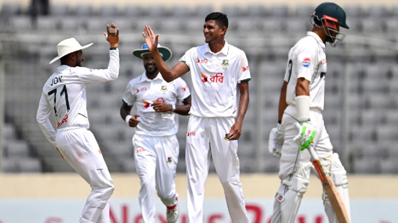 পাকিস্তানকে উড়িয়ে দিল বাংলাদেশ!