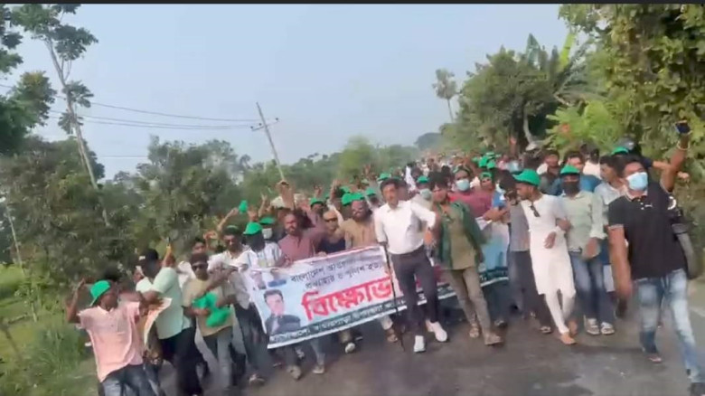 বাঘারপাড়ায় নিষিদ্ধ ঘোষিত ছাত্রলীগের মিছিলের অভিযোগে ৬ জন আটক