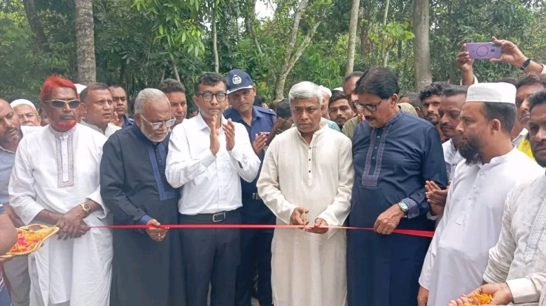 যশোরে নবনির্মিত ৩টি সেতু উদ্বোধন করলেন বিদ্যুৎ প্রতিমন্ত্রী অনিন্দ্য ইসলাম অমিত