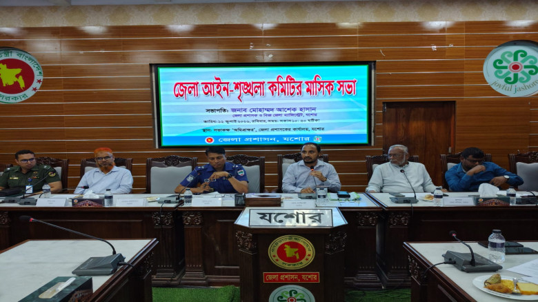 পানিবন্দী যশোর: মাঠপর্যায়ে নামছে প্রশাসন, সাপের উপদ্রব ও অপরাধ রুখতে বিশেষ উদ্যোগ