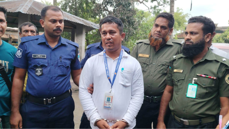 কেশবপুরে ব্যবসায়ী প্রতিষ্ঠানে চাঁদাবাজি: ভুয়া আয়কর...