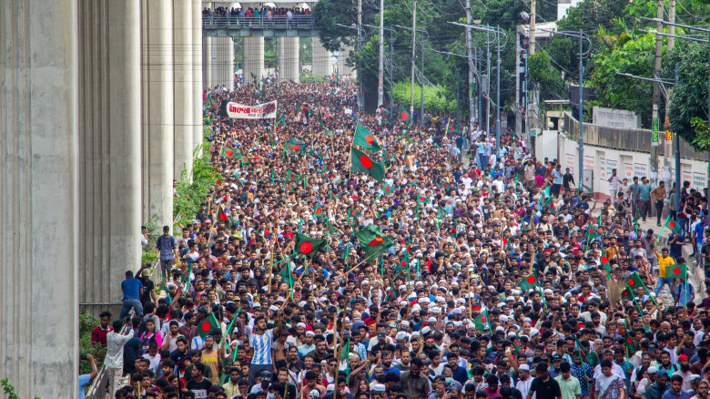 কমপ্লিট শাটডাউন ও ইতিহাসের দীর্ঘতম ব্ল্যাকআউটের ২ ...