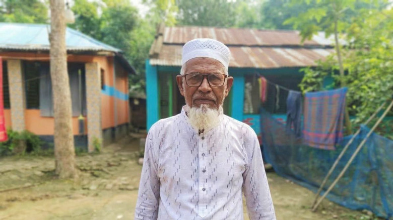 কেশবপুরে বাস চাপায় বীর মুক্তিযোদ্ধা নিহত