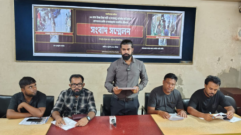 যশোরে ফ্ল্যাট দখল ও চাঁদা দাবি, সংবাদ সম্মেলনে ব্যবসায়ীর জীবনের নিরাপত্তা দাবি